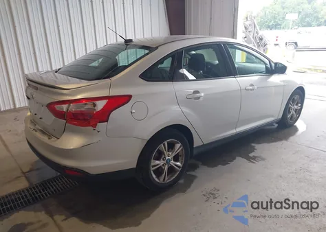 2012 Ford Focus Se z USA, uszkodzony, nr VIN 1FAHP3F25CL224401
